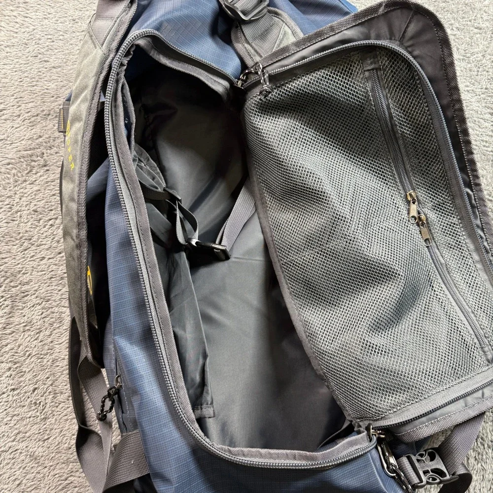Roper Duffel Bag Backpack Unisex Large Blue Excellent Wear the West 23in Rodeo